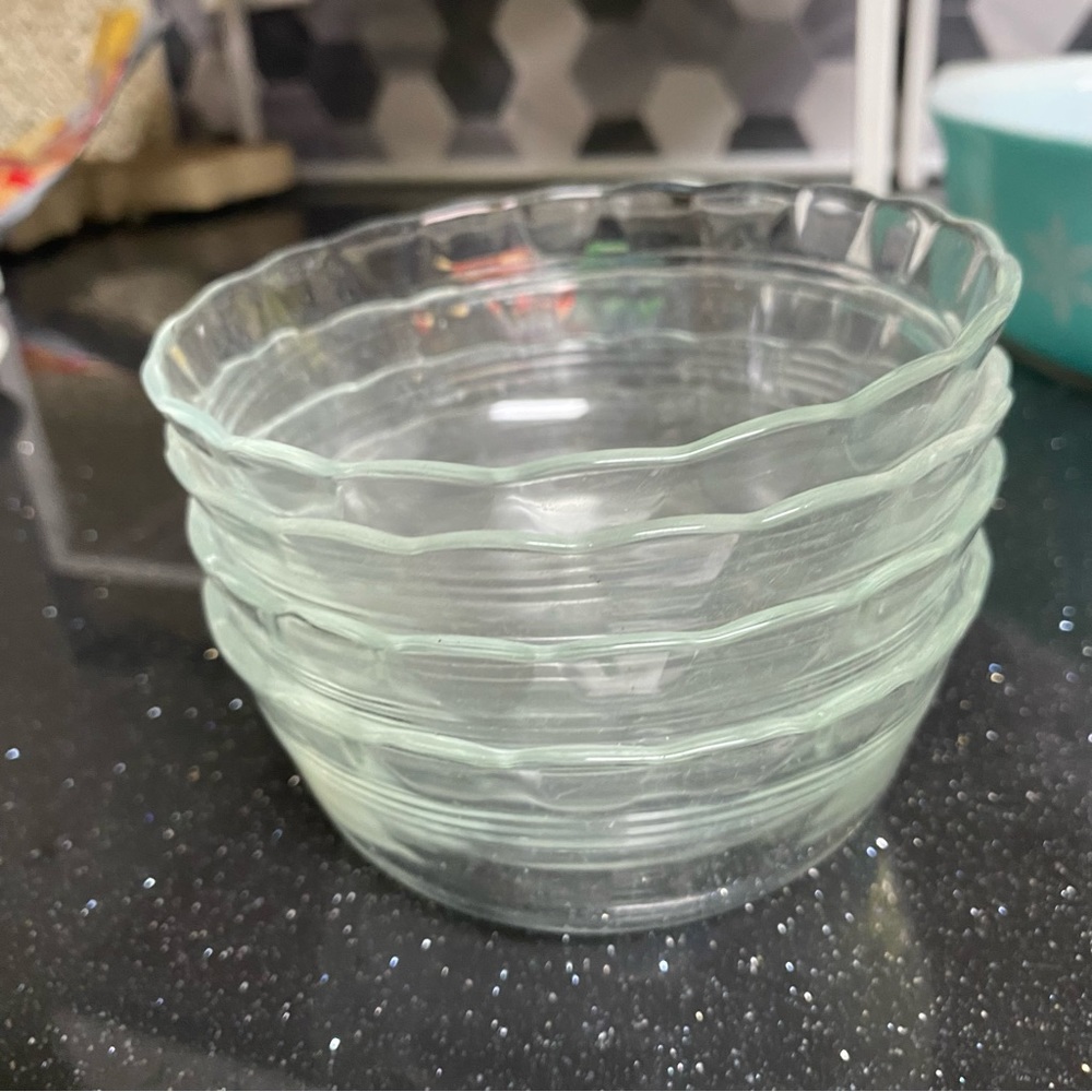 Pyrex Glass Bowls